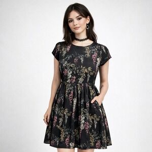 Disturbia Womens Dress Black Wisteria Floral Print Flutter Sleeve Fit Flare Sz 2